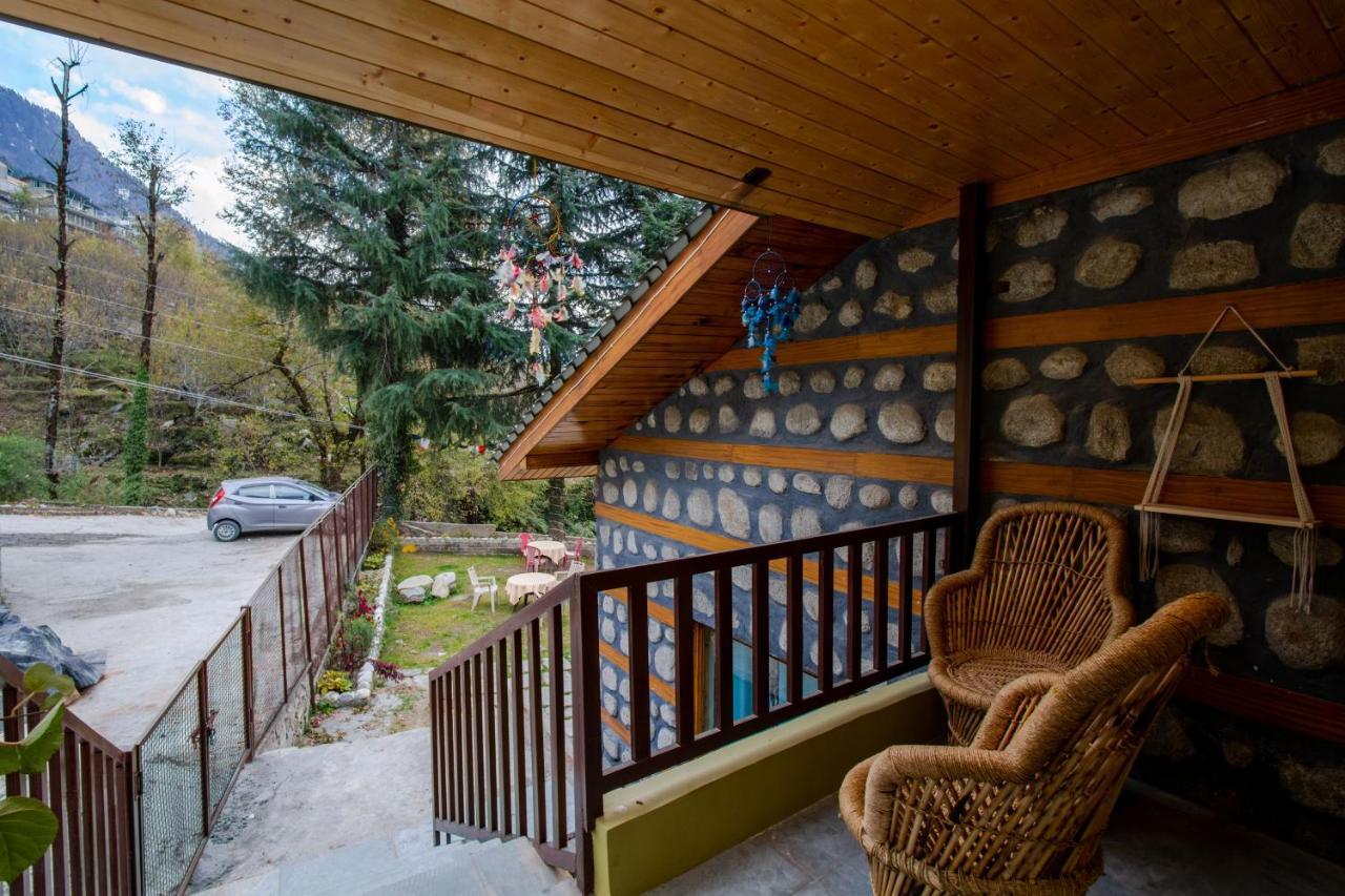 Tales N Trails Hotel Vashist Ngoại thất bức ảnh