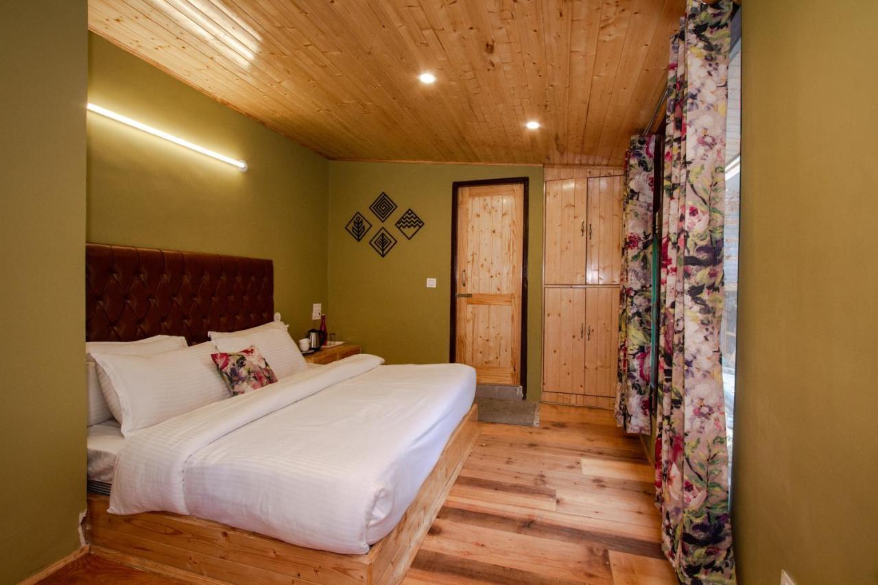 Tales N Trails Hotel Vashist Ngoại thất bức ảnh