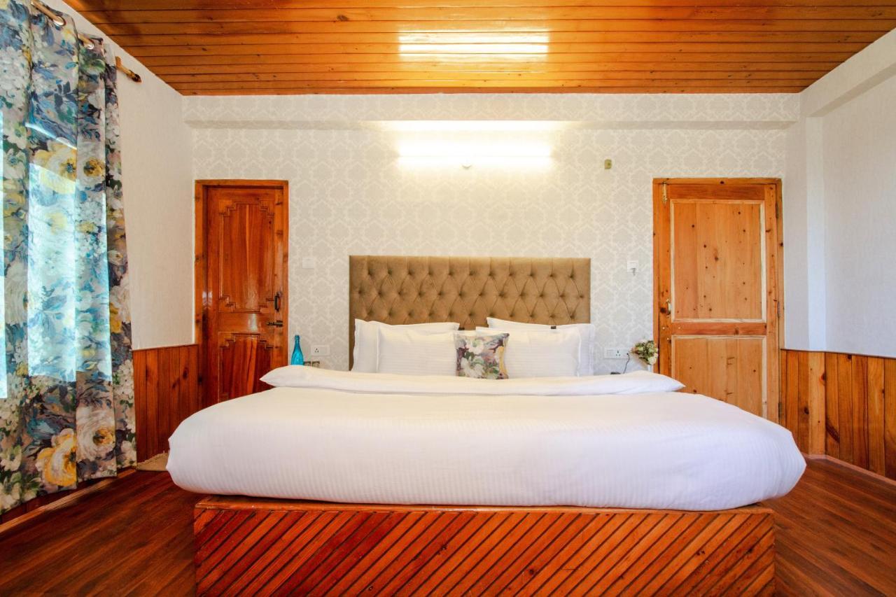 Tales N Trails Hotel Vashist Ngoại thất bức ảnh
